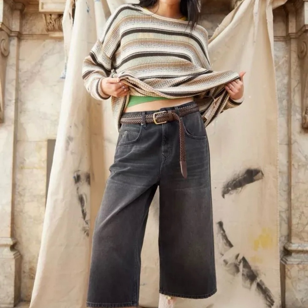 NWT BDG Jaya Cropped Baggy Boyfriend Jean in Black